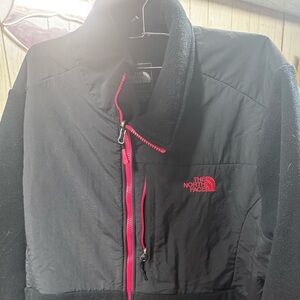 The North Face Women's Black Fleece Jacket